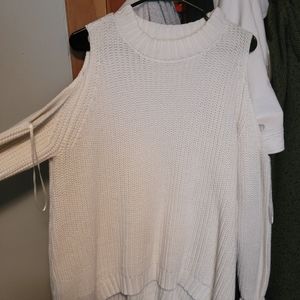 JENNIFER LOPEZ HIGH LOW OPEN SHOULDER KNIT SWEATER